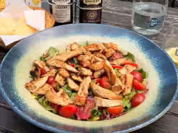 SALATA PUI